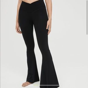 Aerie Offline Flared Yoga Pants